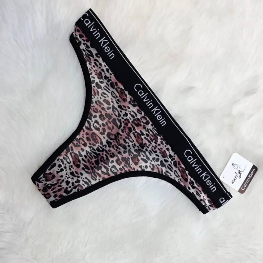 شورت حریر طرح دار