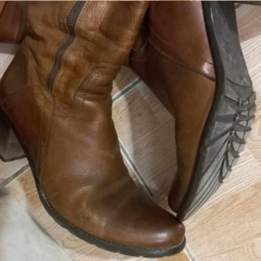 چکمه بلند تو کرکی چرم