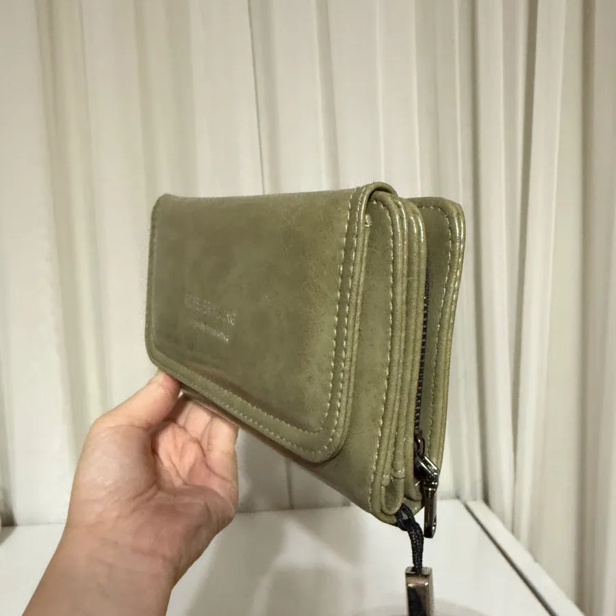 کیف پول کاملا نو