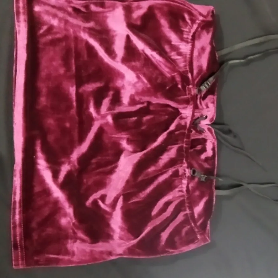 تاپ مخمل کراپ کاپدار