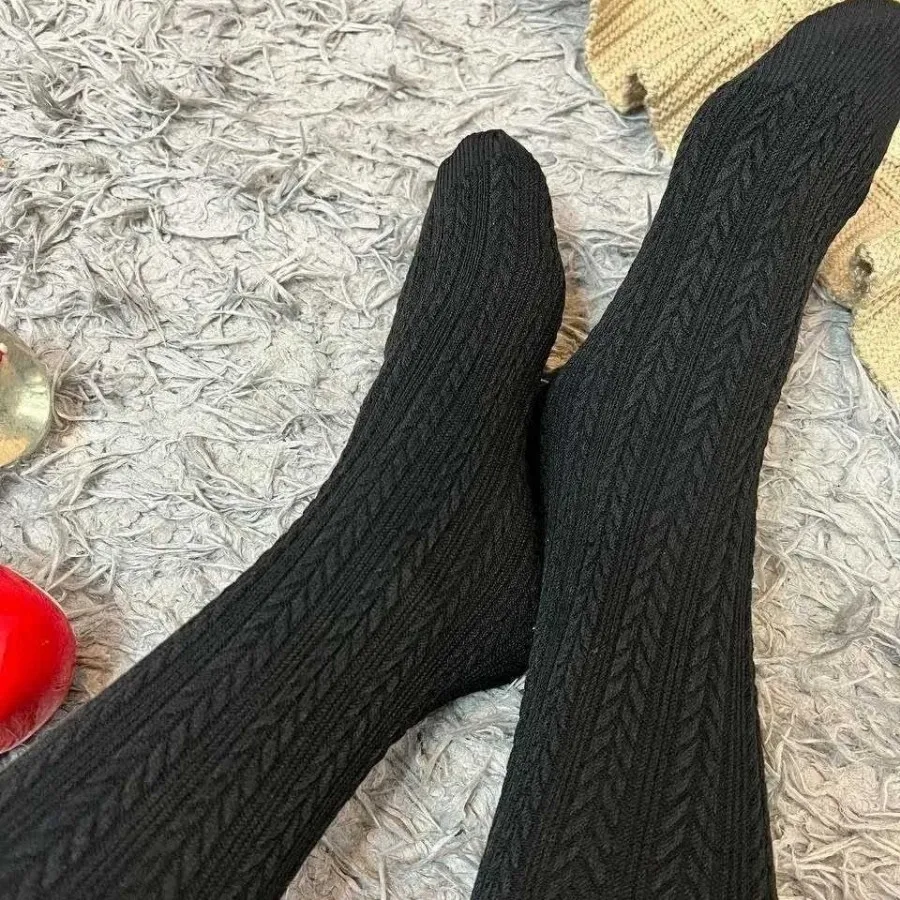 جوراب شلواری بافت گندمی ب