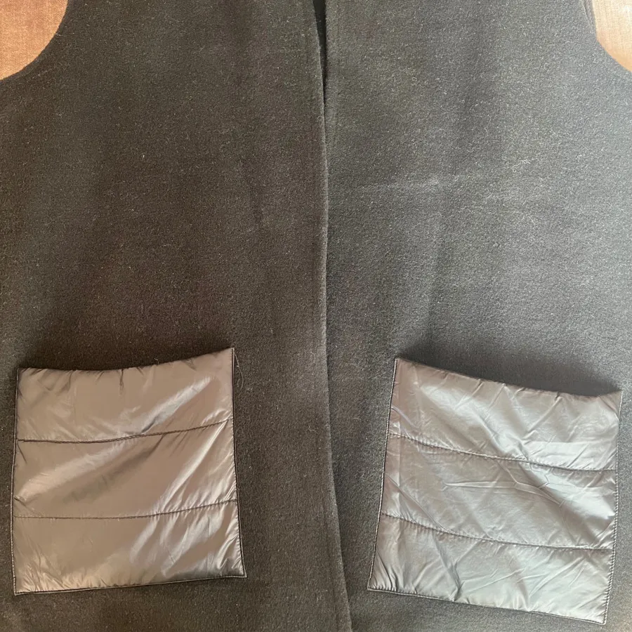 وست بلند پشمی بدون استین