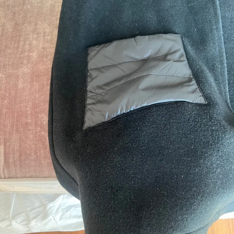 وست بلند پشمی بدون استین