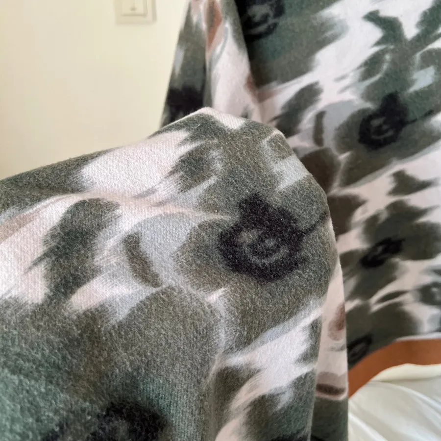 شال گرم موهر