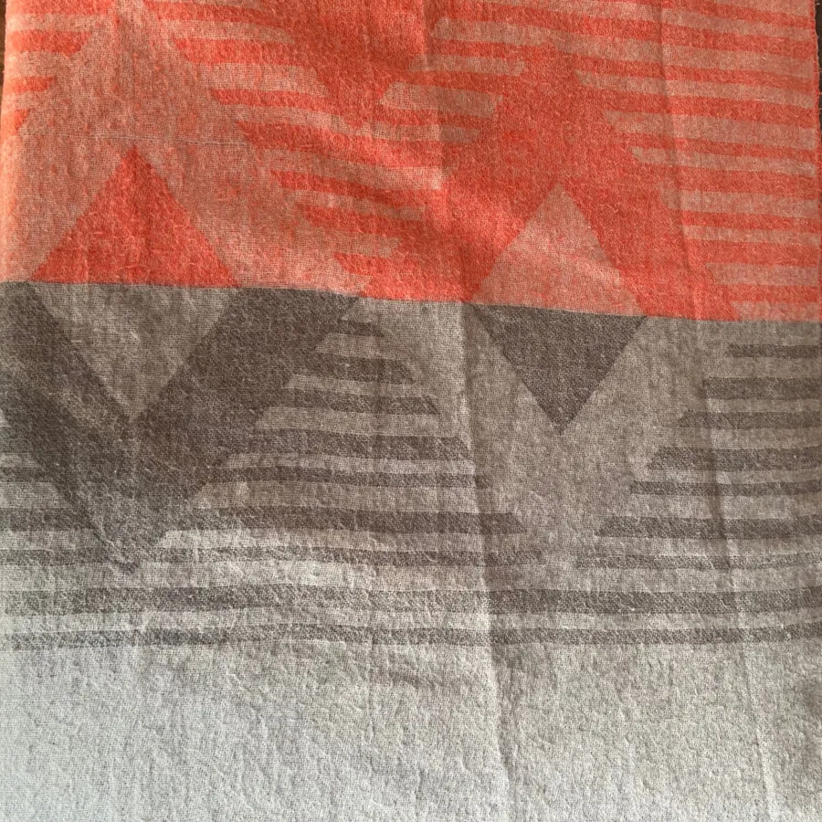 شال گرم موهر