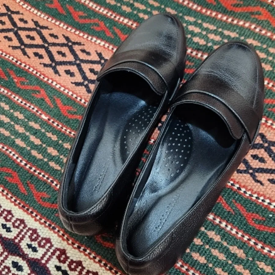 کفش مشکی چرم مشهد