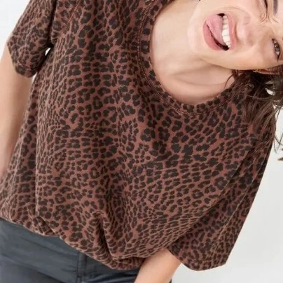 بلوز لاکچری مخمل شرابی