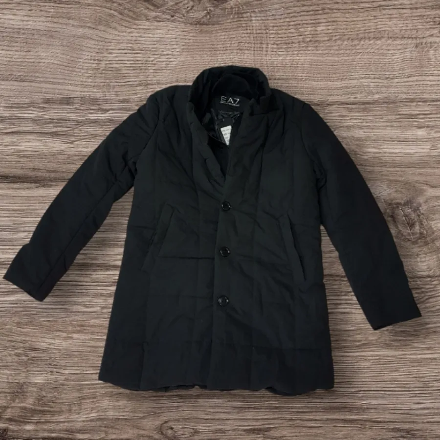 کاپشن اور مشکی armani