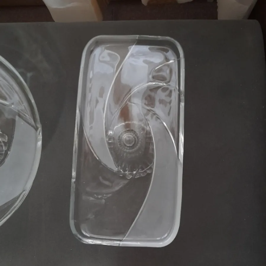 شیرینی خوری