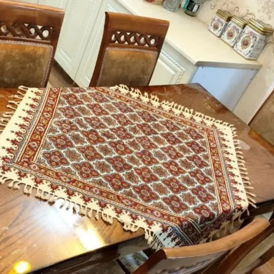 رومیزی طرح طوبی