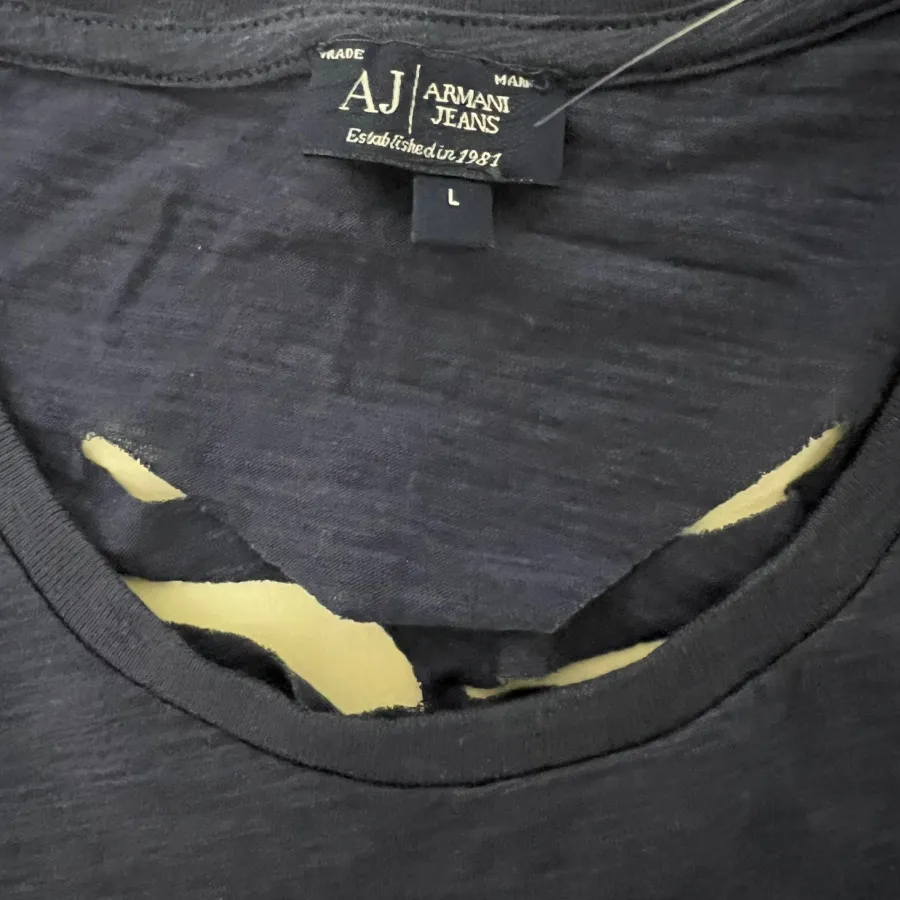 تیشرت آرمانی