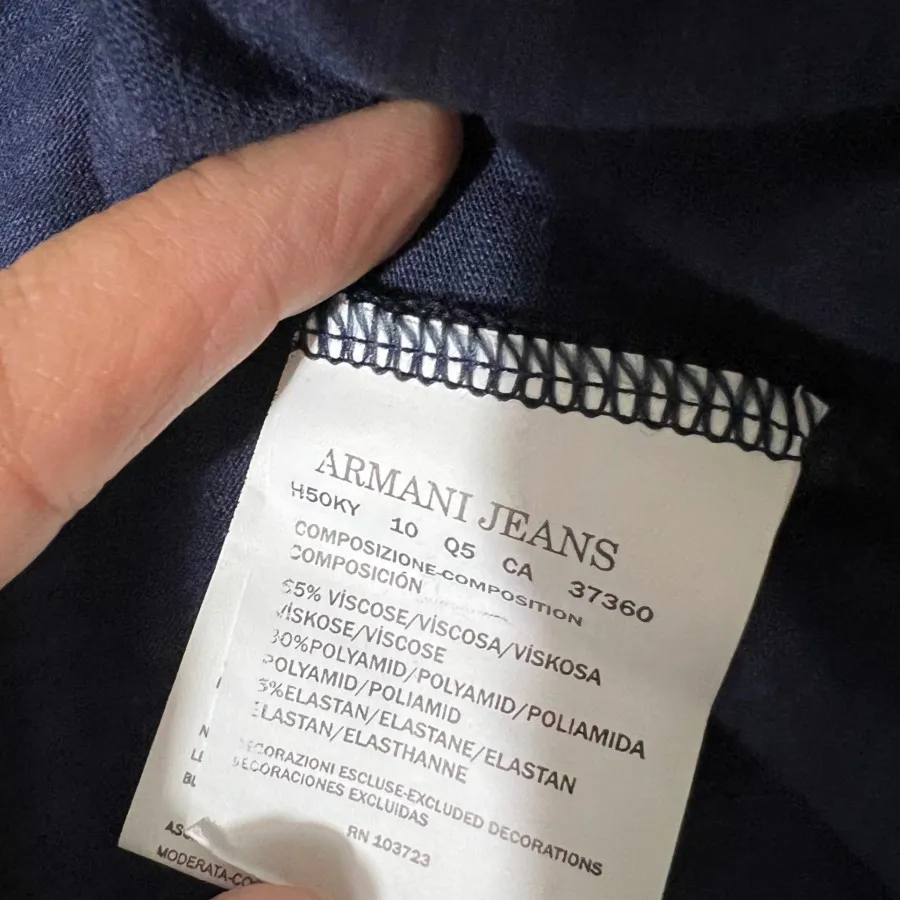 تیشرت آرمانی