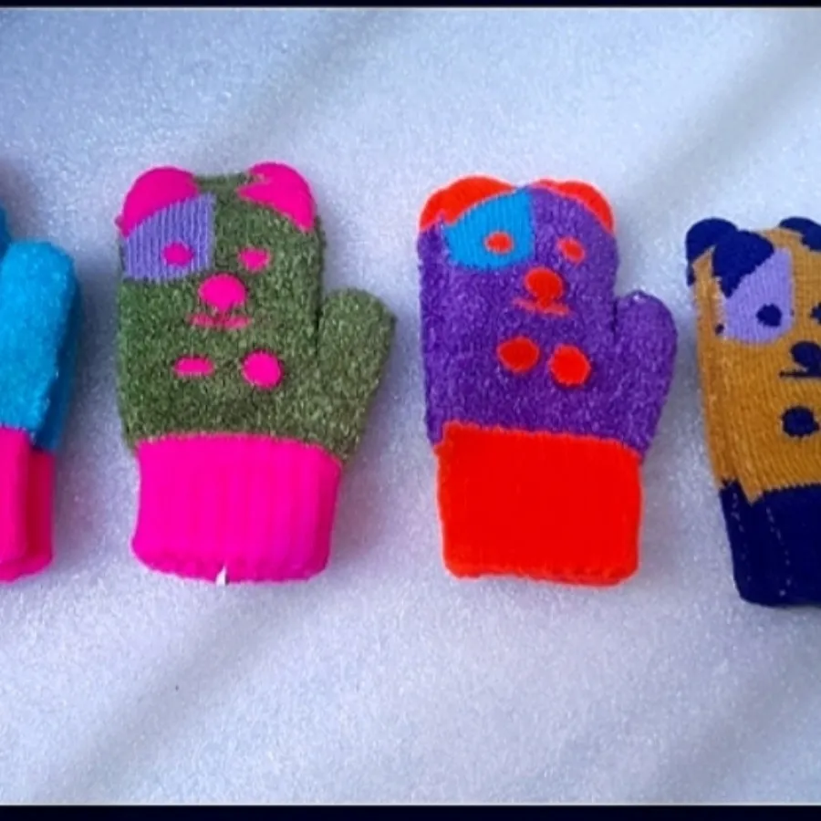 دستکش بچگانه