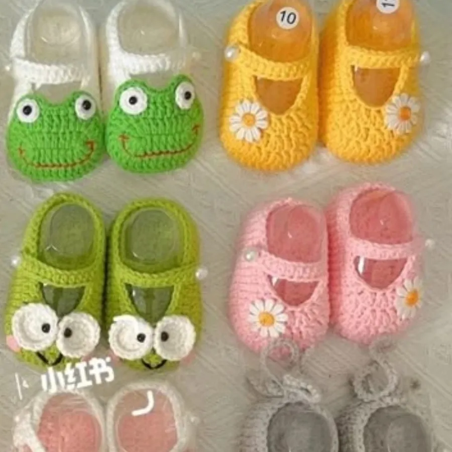 پاپوش نوزاد در انواع طرح