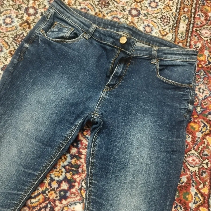 چند تا شلوار جین