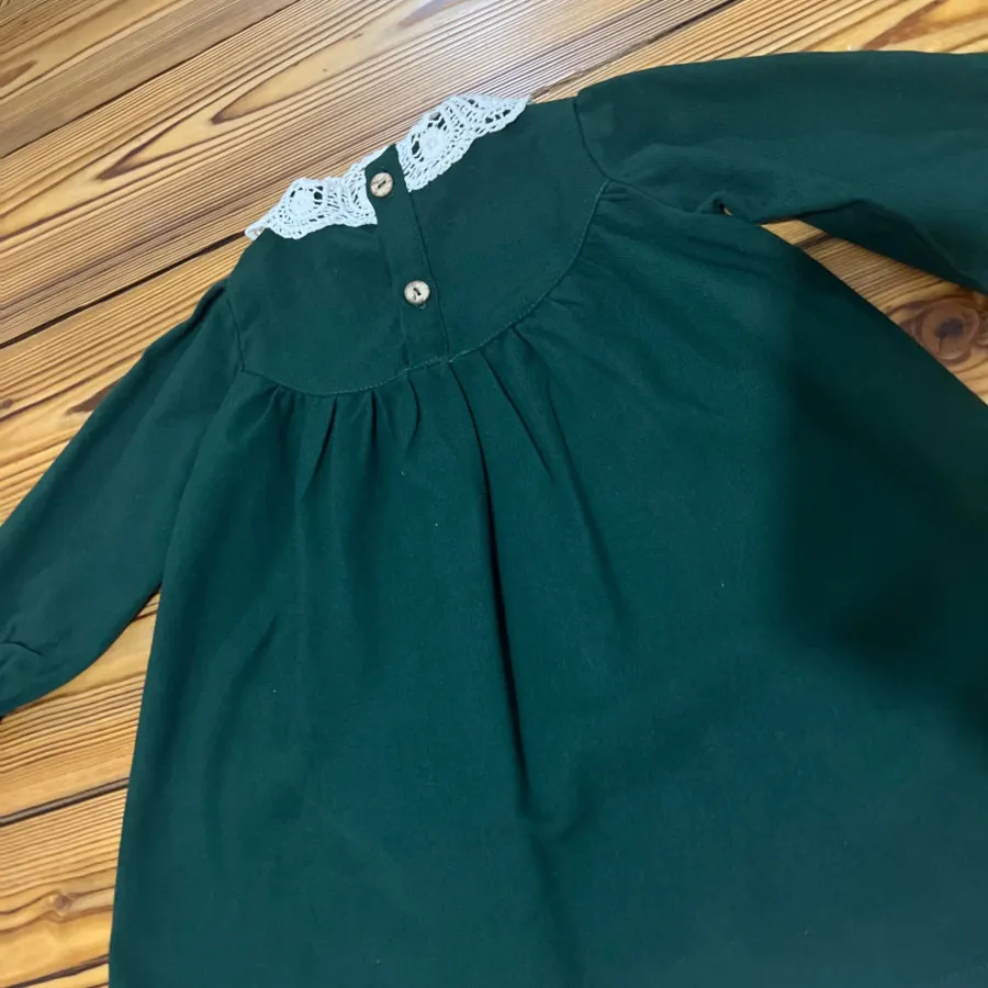 پیراهن دخترانه