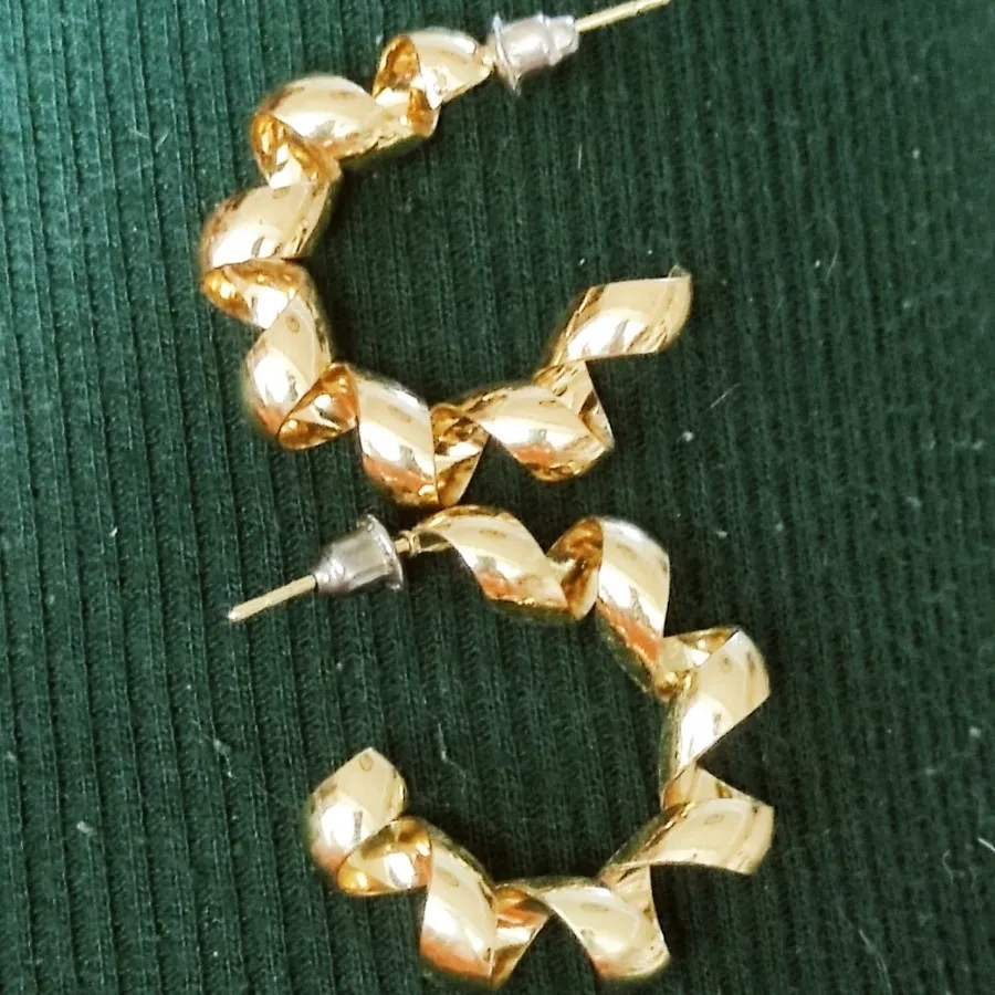 گوشواره زیبا