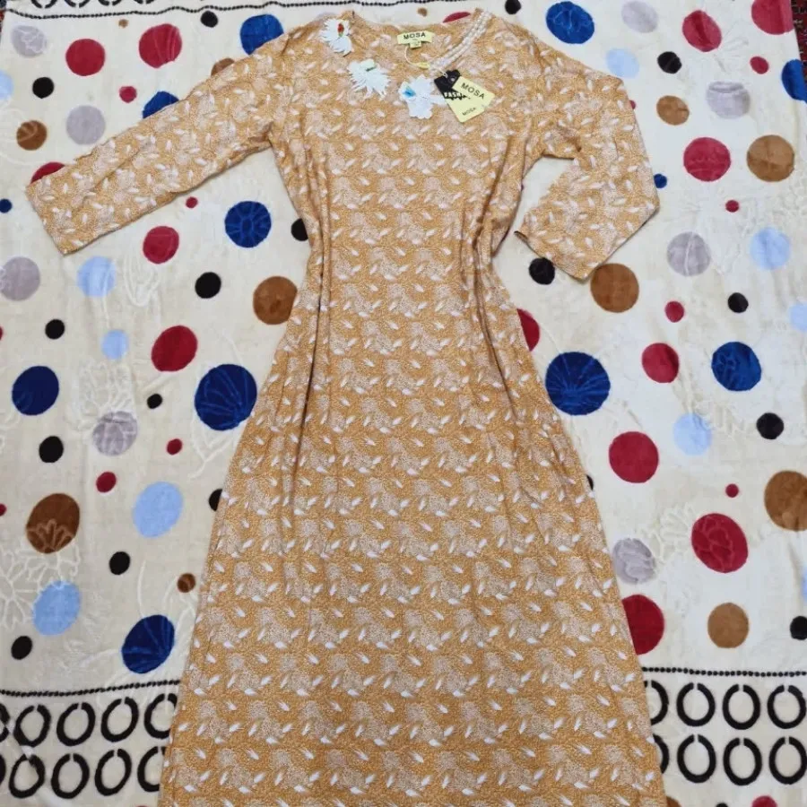 پیراهن بلند نخی