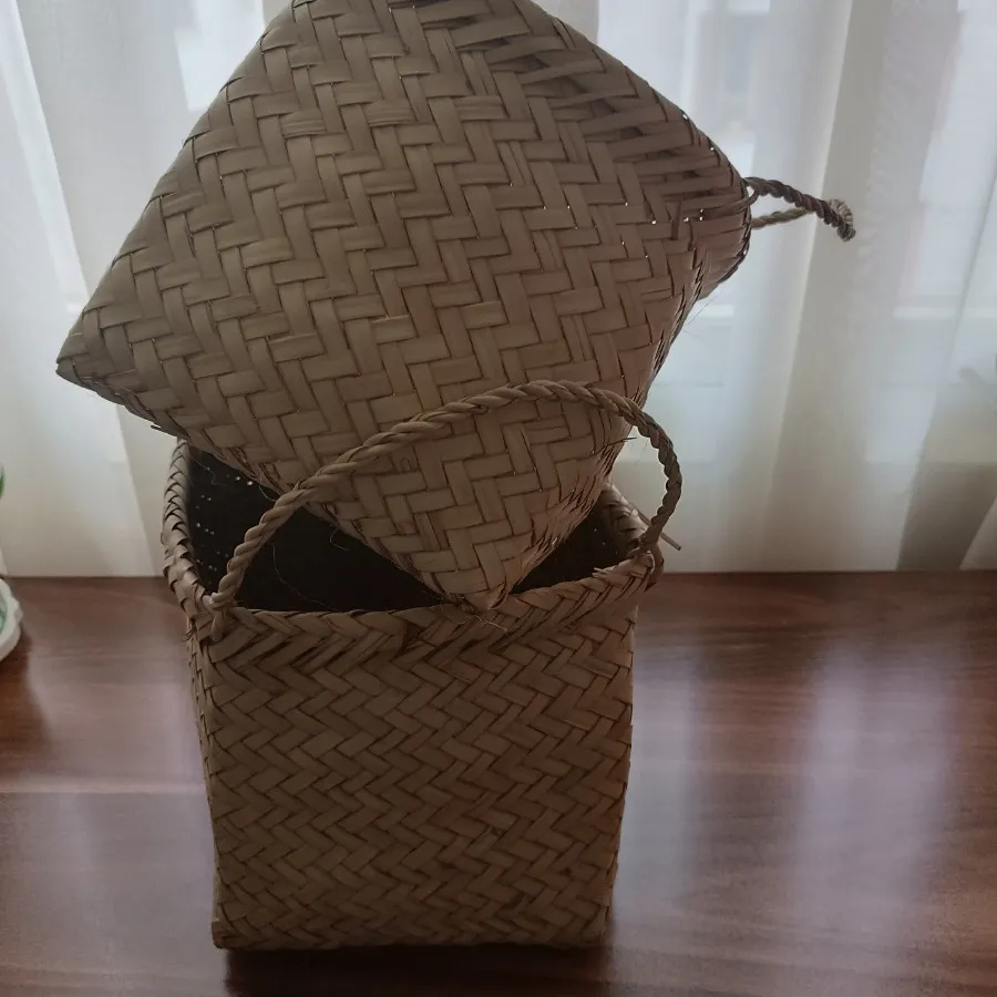 دو تا کاور گلدان حصیری