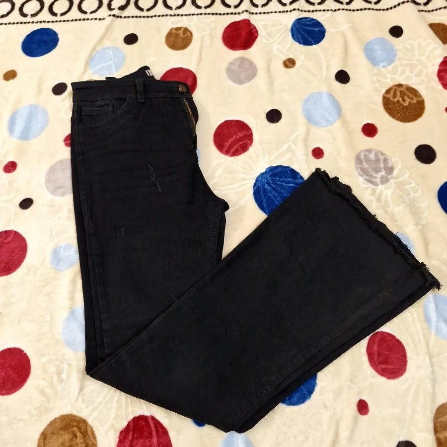 شلوار دمپا مشکی لی جین