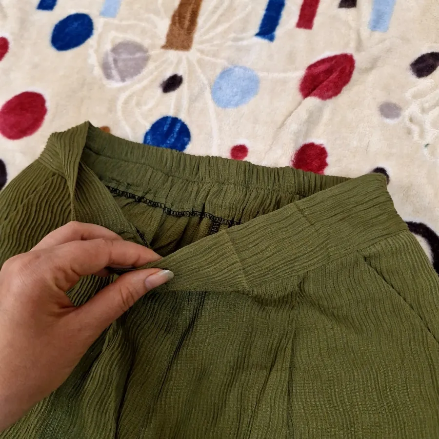 شلوار کریشه سبز