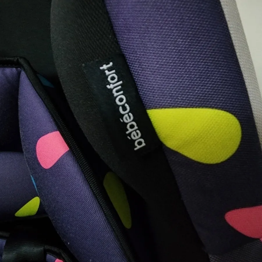 صندلی ماشین برند