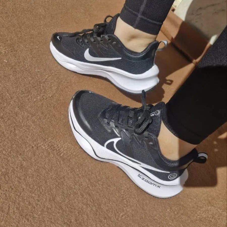 کتونی نایک مشکی سفید