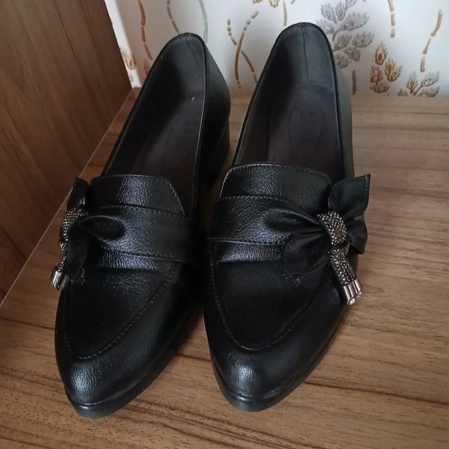 کفش کالج چرم مجلسی زنانه