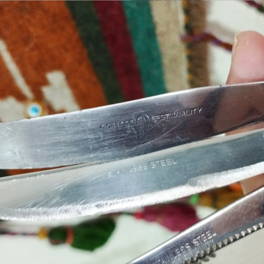 کاردپنیرخوری قدیمی