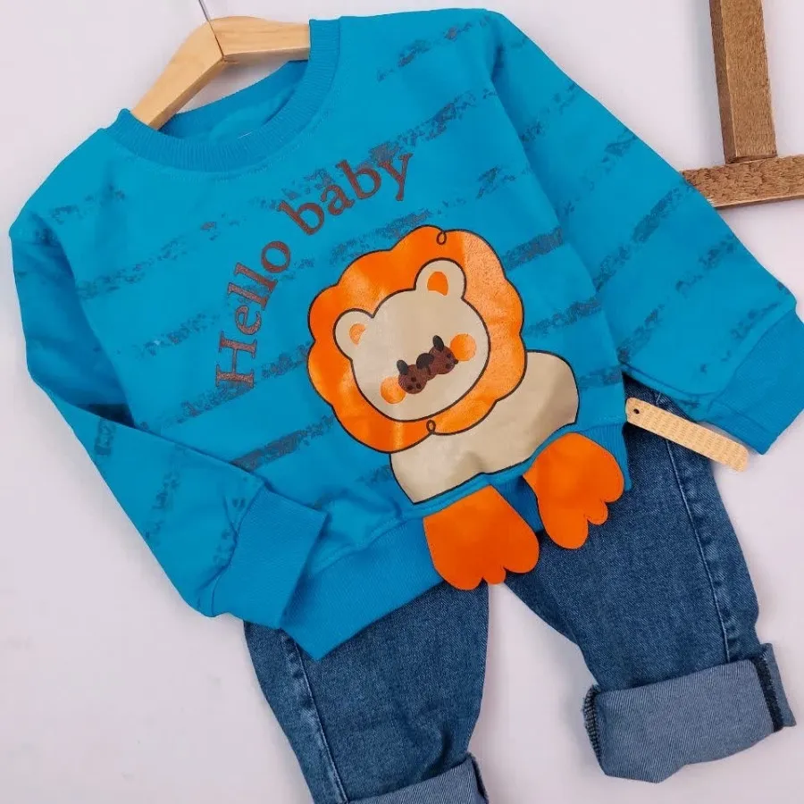 بلوز و شلوار جین شیر ?