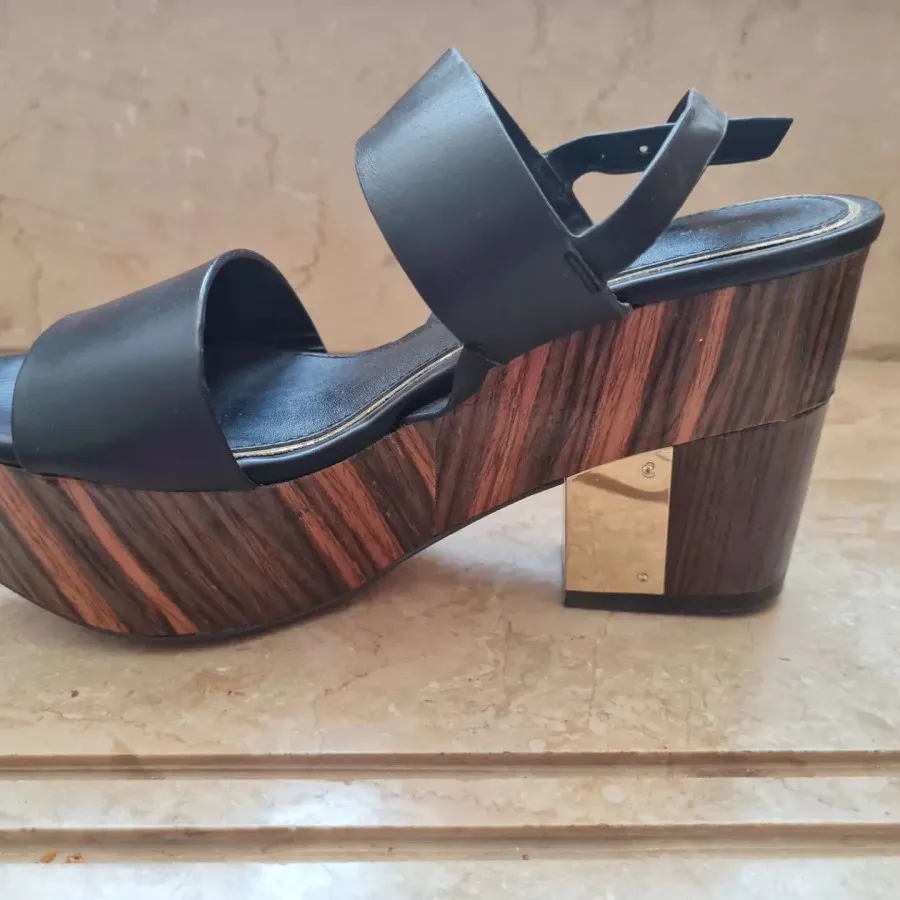 کفش مشکی زارا