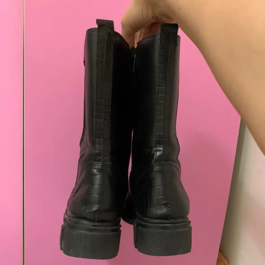 بوت اسپرت مشکی