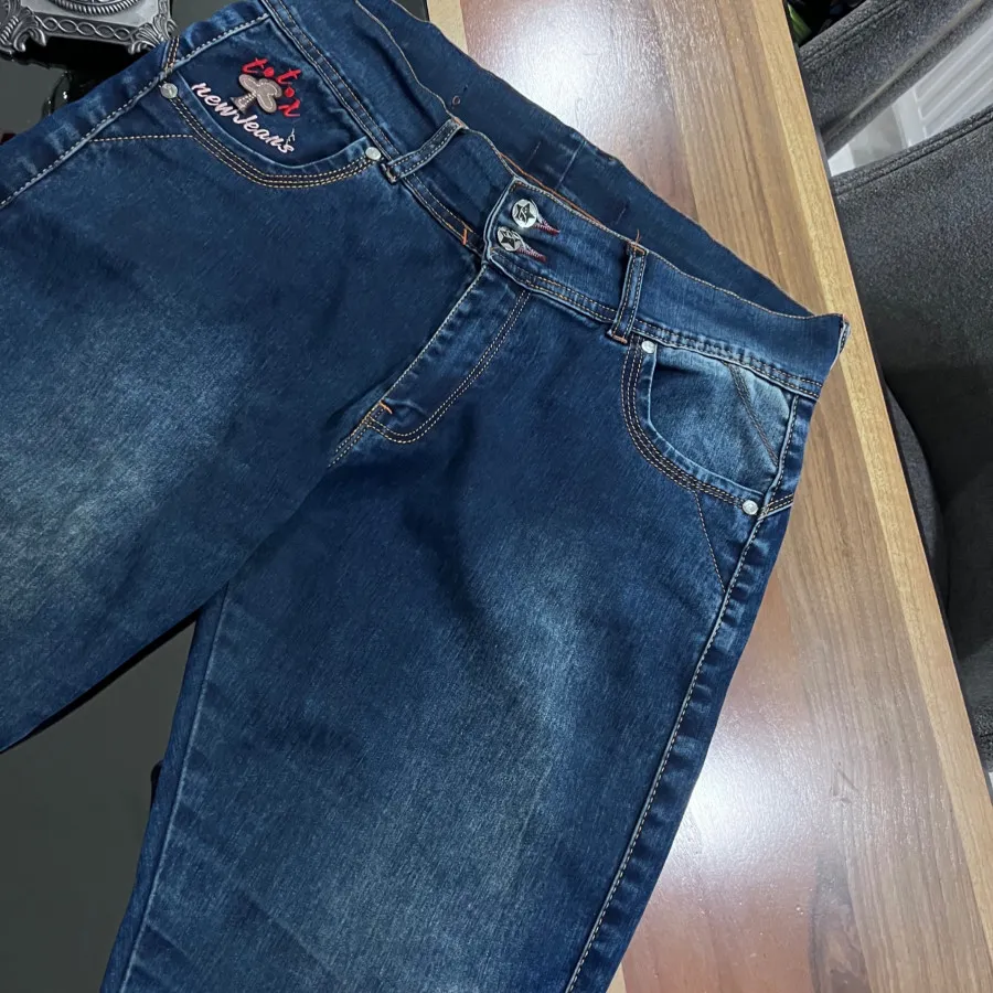 شلوار جین مام استایل