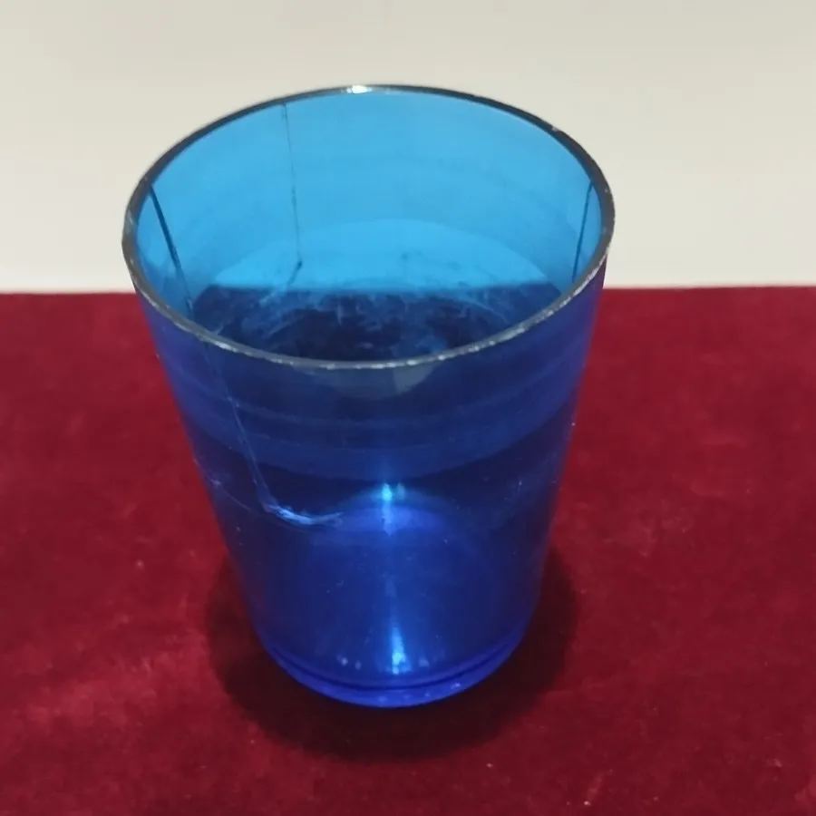 دوعدد جام قدیمی