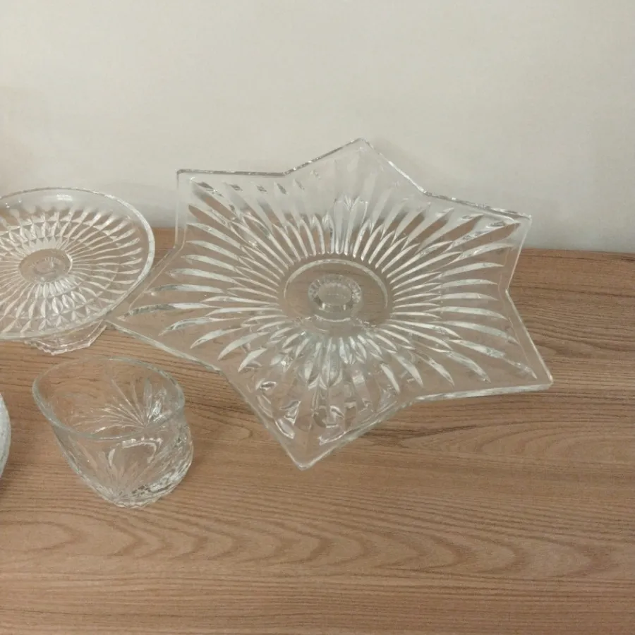 سرویس پذیرایی