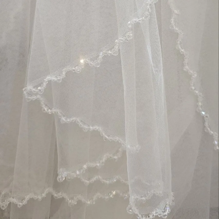 لباس عروس مزون هستی