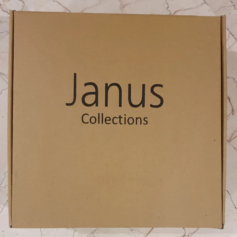 نیم بوت سالی