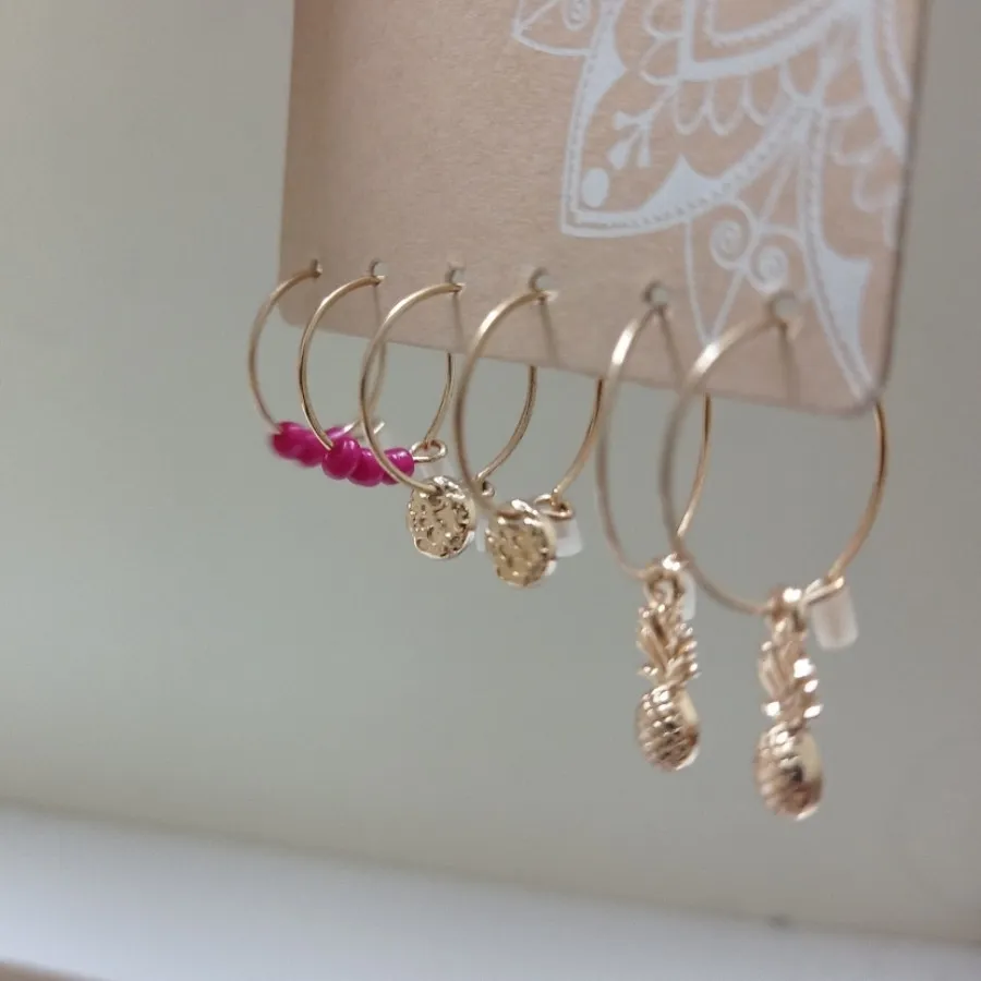 سه جفت گوشواره