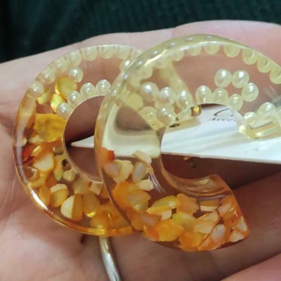 گوشواره زیبای رزین