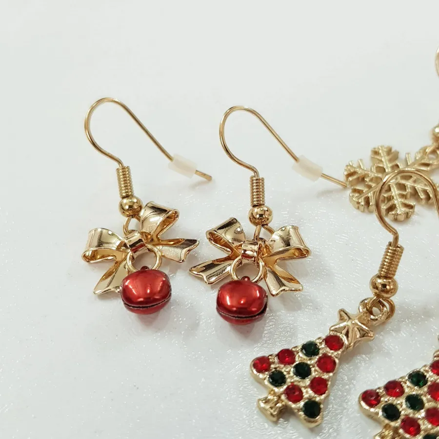 پک گوشواره کریسمسی