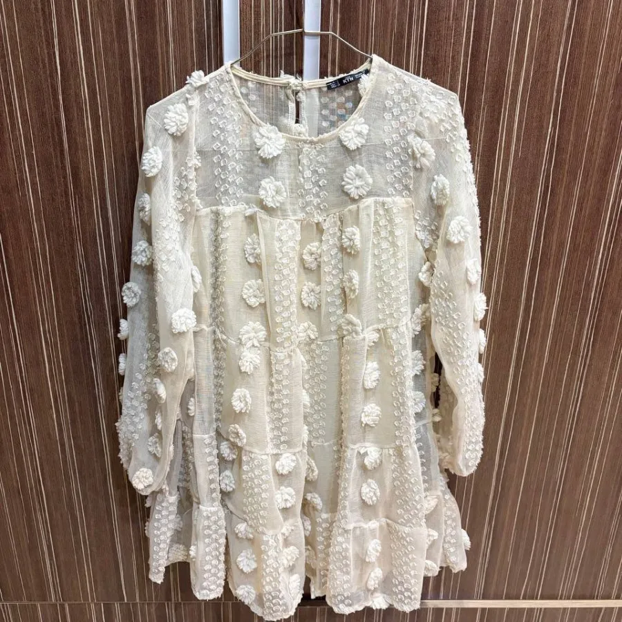 پیراهن شکوفه ای