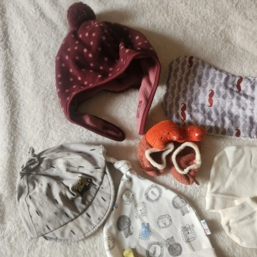 کلاه و دستکش آروغ گیر