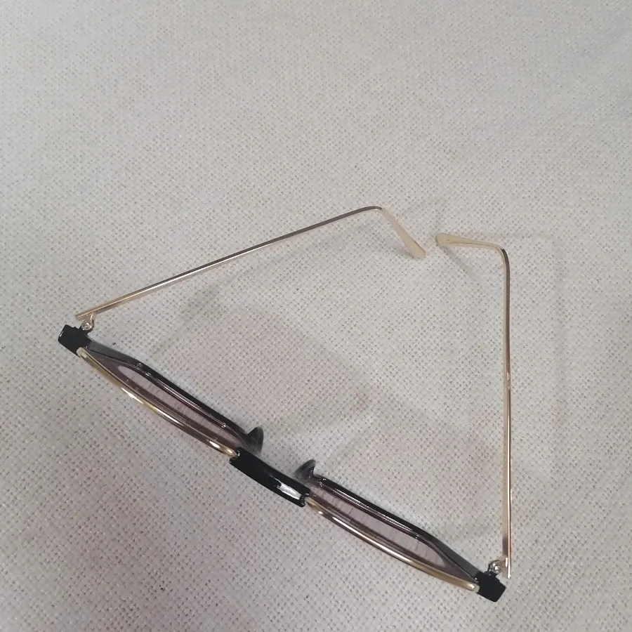 عینک آفتابی