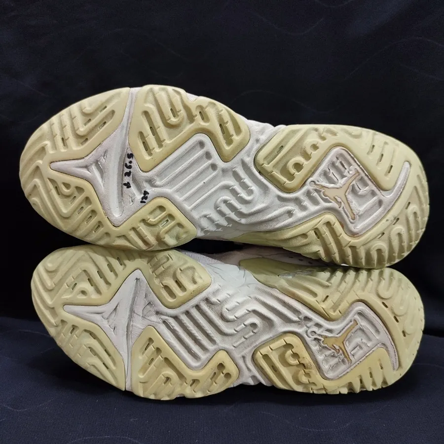 Nike Jordan کتونی