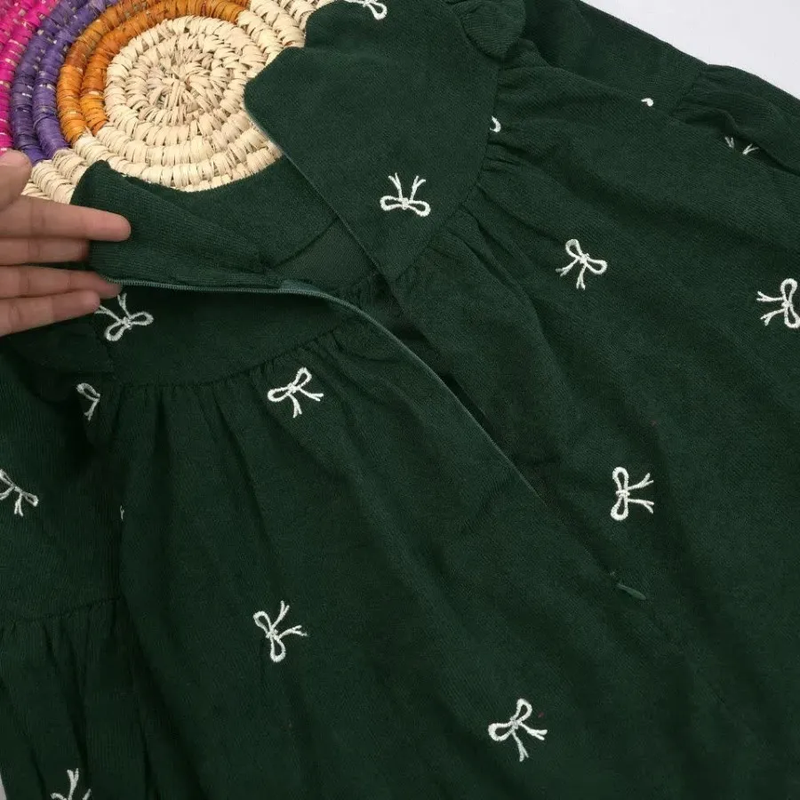 پیراهن مخمل پاپیون ?
✂