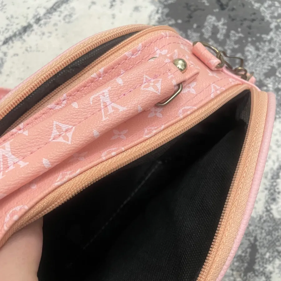 کیف صورتی لویی ویتون