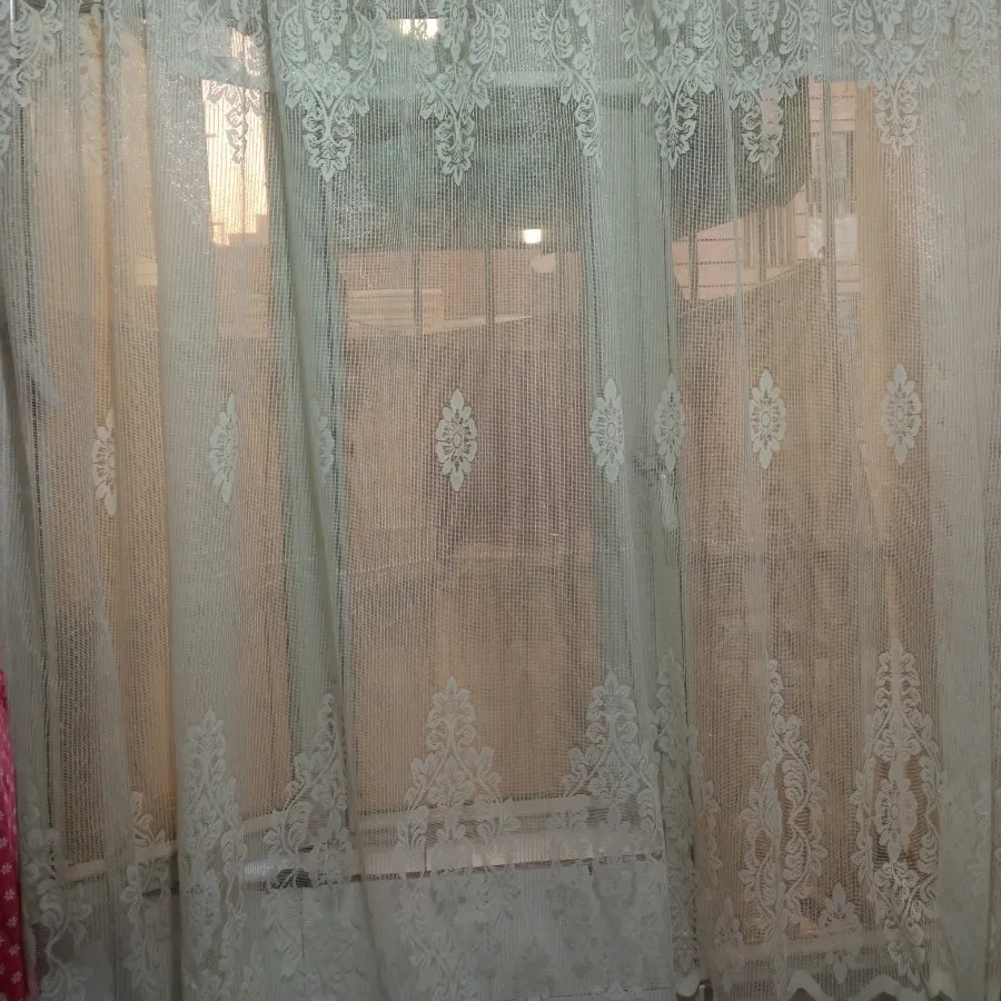 پرده دوخته شده در حد نو