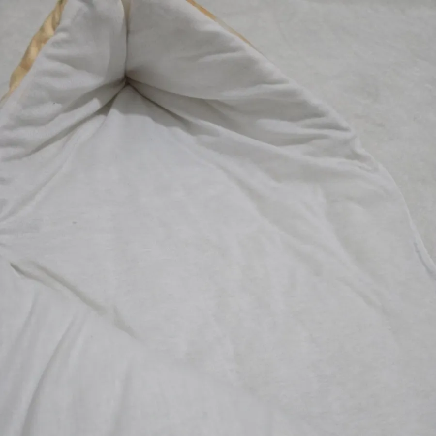 قنداق فرنگی مخمل نوزاد نو