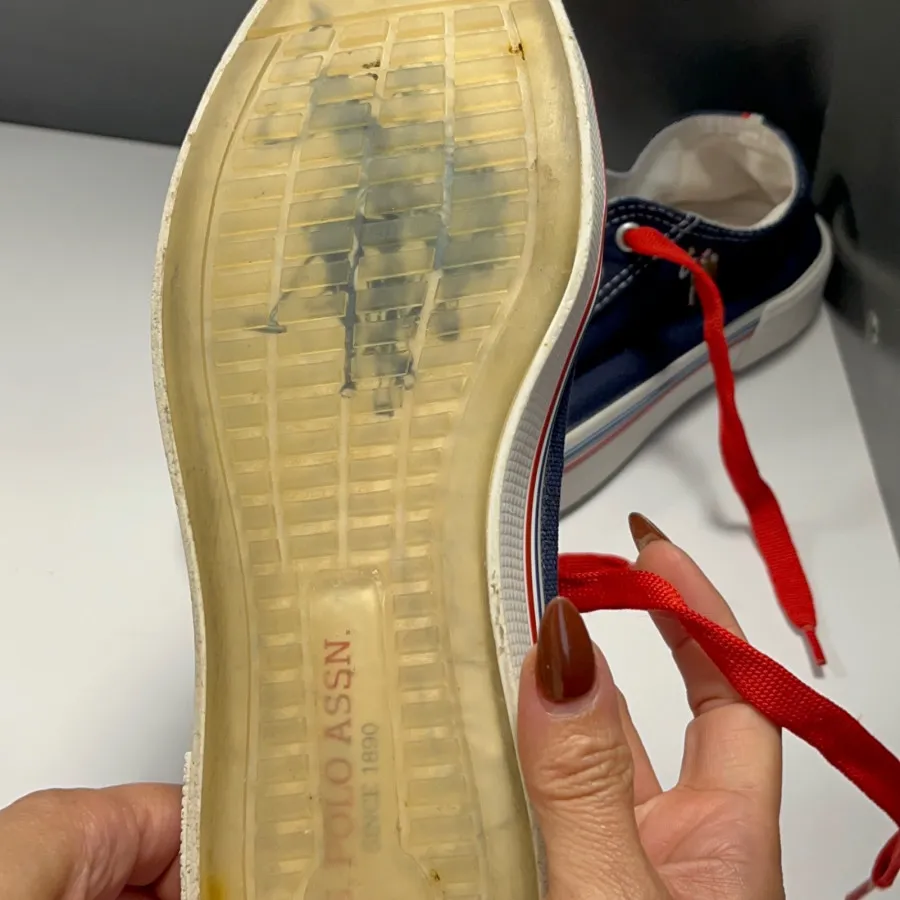 اسنیکرز اصل us poloسایز39