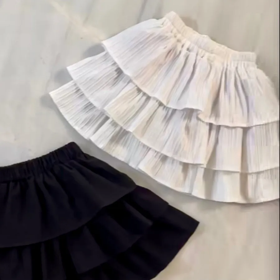 دامن کوتاه طبقاتی